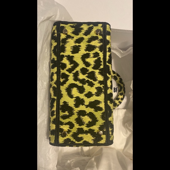 DIOR MEDIUM LADY D-LITE LIME POP MIZZA EMBROIDERY BAG! BRAND NEW! - Picture 9 of 14